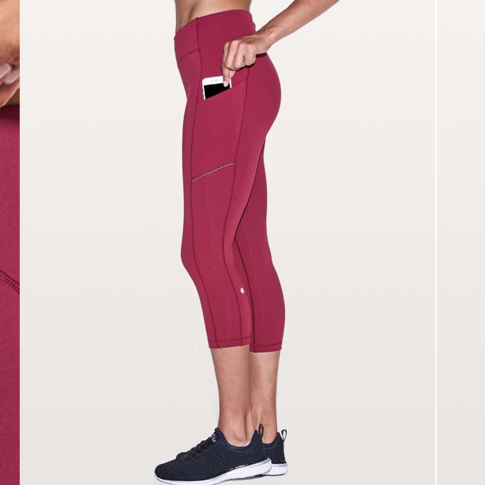 Lululemon Speed Up Crop 21” ruby wine